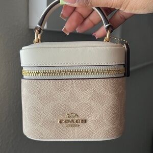 COACH Ava Crossbody in Signature Canvas